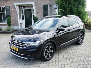 Volkswagen Tiguan 1.4 TSI eHybrid Business+ , Camera, Led , Carplay , Trekhaak , Keyless enz.