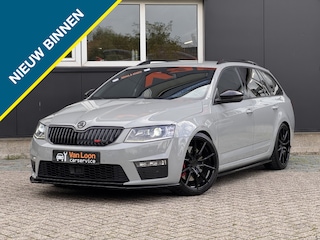 Skoda Octavia Combi 2.0TSI RS 326PK/Adap cruise/Stoelverw/Elek achterklep/