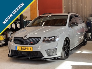 Skoda Octavia Combi 2.0TSI RS 326PK/Adap cruise/Stoelverw/Elek achterklep/