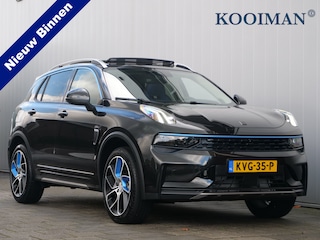 Lynk & Co 01 1.5 Plugin Hybrid 261pk Automaat Apple Carplay / Infinity Sound / Schuifdak / Trekhaak