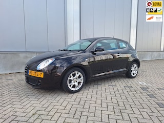 Alfa Romeo Mito 0.9 TwinAir Distinctive - leer - navi - cruise