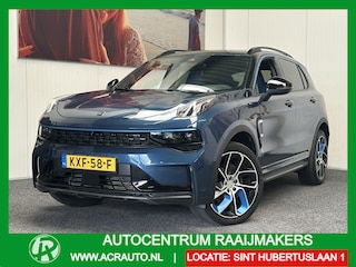 Lynk & Co 01 1.5 6.6 KW MY 2023 ZWARTE HEMEL PANORAMADAK 360 CAMERA ADAPTIVE CRUISE CONTROL SCHUIF/KANTELDAK APPLE CARPLAY/ANDROID RIJSTROOKSENSOREN ZEER MOOI !!