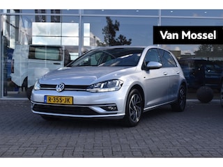 Volkswagen Golf 1.0 TSI Trendline | Climate Control | Parkeersensoren Voor + Achter | Stoelverwarming Voor | Navigatie |