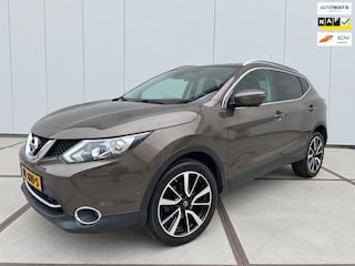 Nissan Qashqai 1.6 DIG-T Tekna Panoramadak | Leder | Full Map Navigatie | 360° Camera | Trekhaak | NAP
