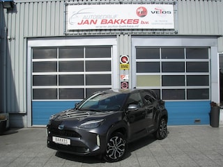 Toyota Yaris Cross Hybrid Dynamic winterpakket en elek. achterklep