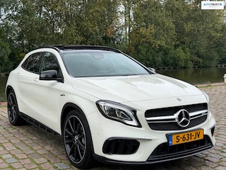 Mercedes-Benz GLA AMG 45 4MATIC Premium Plus DEALER ONDERHOUDEN H&K SOUND DUBBELE PANO CARBON INTRIEUR 360 GRADEN CAMERA