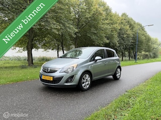 Opel Corsa 1.2-16V Design Edition*AUT*STUUR/STOELVERWARMING