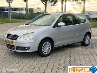 Volkswagen Polo 1.4-16V *INRUILKOOPJE* APK 26-08-2027
