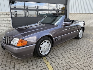 Mercedes-Benz SL 300 SL-24