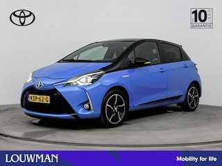 Toyota Yaris 1.5 Hybrid Bi-Tone Skyblue Limited Edition | Panoramadak | Keyless Entry/Start | Parkeercamera |