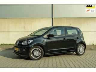 Volkswagen Up 1.0 high up! BlueMotion - lederen bekleding - PDC - navigatie - airco - cruise