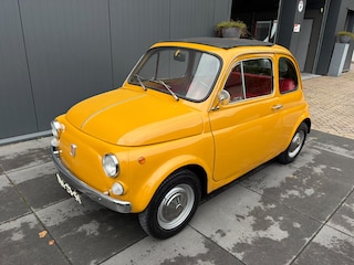 Fiat 500 R Deze prachtige uit 1971 is een echte blikvanger