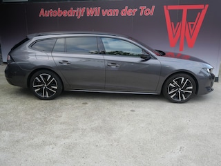 Peugeot 508 SW 1.6 HYbrid 225 ALLURE | A.C.C | TREKHAAK | CARPLAY | CAMERA | SOH 98%!!