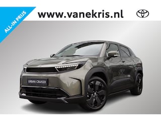 Toyota Urban Cruiser Executive 61 kWh, JBL, 360 Camera, € 3.000 Inruil Voordeel ! Adaptieve cruise control, Apple Carplay / Android Auto.