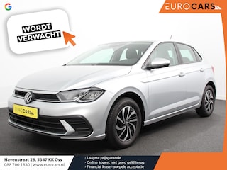 Volkswagen Polo 1.0 TSI Automaat Life Navigatie Apple Carplay/Android Auto Climate Control Digitale Cockpit Stoelverwarming Parkeer sensoren Adaptive Cruise Control Lichtmetalen Velgen