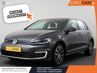 Volkswagen Golf Edition Automaat Navigatie Digitale Cockpit Bluetooth Cruise Control Lichtmetalen Velgen Camera Parkeer Sensoren
