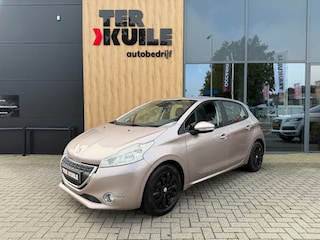 Peugeot 208 1.2 VTI Access / 5 drs / met apk zo meenemen