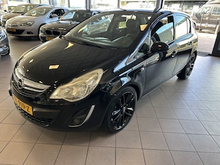 Opel Corsa 1.4-16V AIRCO NW APK BJ 2011 !!!