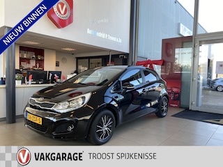 Kia Rio 1.2 CVVT Design Edition,Airco,Cruisecontrol,Bluetooth,Achteruitrijsensoren,Elektrischpakket,Aux IpodUsb Aansluiting,15 Inch Lmv