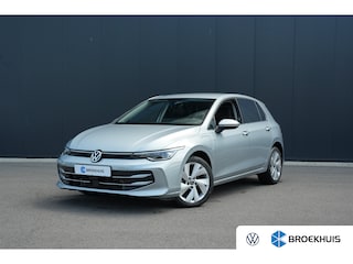 Volkswagen Golf 1.5 eHybrid Life Edition | ErgoActive Massage | Leder / Alcantara | Camera