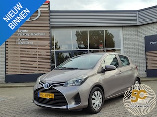 Toyota Yaris 1.5 Hybrid ASPIRATION 4S-BANDEN NAVI CRUISE CLIMA CAMERA BLUETOOTH NL-AUTO DEALER ONDERHOUDEN!