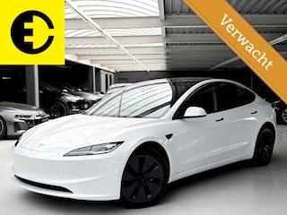 Tesla Model 3 RWD 60 kWh | Highland | Stoelverkoeling | Stuurverwarming