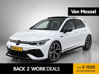 Volkswagen Golf 1.5 eTSI R-Line Business | Automaat | Panoramadak | 19 Inch Velgen | Black Style | Stoel/ Stuurverwarming | Achteruitrijcamera | Apple CarPlay/ Android Auto | Full-LED |