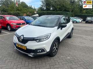 Renault Captur 0.9 TCe Bose , navigatie , pdc voor en achter met camera