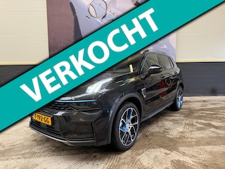 Lynk & Co 01 1.5Plug-In Hybrid 262PK|Zwarte hemel|360 camera|MY2024|