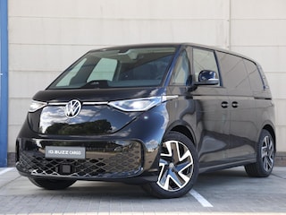 Volkswagen ID. Buzz Bulli Limited Edition Elektromotor 250 kW (340 pk) | 4x4 | 360 camera | Navi | Elek. bedien. Achterklep | Wegkl. Trekhaak | Comfort stoelen | Led Matrix | Schuifdeur links en rechts