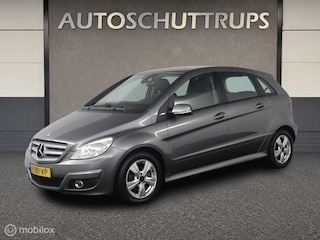 Mercedes-Benz B-klasse 180 BlueEFFICIENCY STOELVERW. / HALF LEDER / PDC / TR.HAAK /