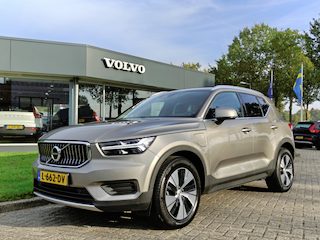 Volvo XC40 T4 211PK Recharge Inscription Expression | Trekhaak | BLIS | Carplay | Camera Achter | PDC V+A | ACC |