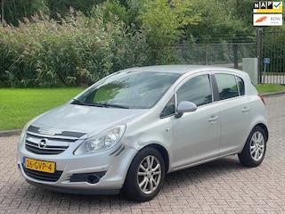 Opel Corsa 1.4-16V Enjoy/INRUILKOOPJE ZO MEENEMEN