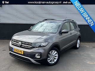 Volkswagen T-Cross 1.0 TSI Life Dodehoekdetectie, Parkeersensoren voor + achter, Stoelverwarming, Adaptieve cruise control, LMV, Apple Carplay en/of Android auto Navigatie