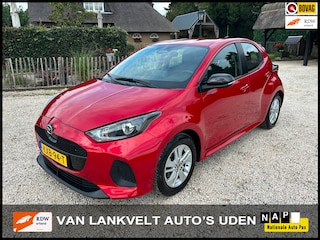 Mazda 2 1.5 Centre-line. Led, Stoelverwarming, Apple car play, Camera