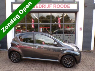 Toyota Aygo 1.0-12V Comfort Navigator AUTOMAAT,AIRCO,APK !!! ""ZONDAG OPEN ""