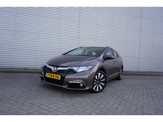 Honda Civic Tourer 1.8 Sport Business Edition Climate / Cruise / Camera / BT / Stoelverw. / Trekhaak / Lm velgen / NAP