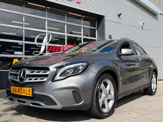 Mercedes-Benz GLA 180 Urban Sport - Navigatie I Airco I 1/2 Leder Sport interieur & Velgen I LED I Camera - PDC I