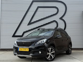 Peugeot 2008 1.2 PureTech GT-line Navi|Pano|Trekhaak|Camera|Carplay|Cruise|Clima|PDC|Stoelverwarming|Nieuwe APK bij aflevering