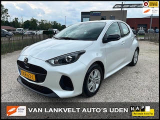 Mazda 2 1.5 Centre-line Apple car play, Camera, Stoelverwarming