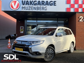 Mitsubishi Outlander 2.4 PHEV Intense+ // HALF-LEDER/ALCANTARA // NAVI + CARPLAY // CAMERA // KEYLESS // ELEK. STOEL // TREKHAAK!!