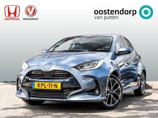 Toyota Yaris Full Hybrid Dynamic Plus Automaat | Celestite Grey Metallic | Dodehoeksensoren | Apple Carplay | Stoel-Stuurverwarming | PDC v/a | Nieuwstaat