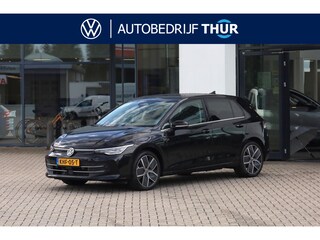 Volkswagen Golf 1.5 eHybrid Style Edition SOH 100%, LED Matrix IQ.Light, 360° camera, Apple Carplay & Android Auto, achteruitrijcamera, head-up display, 3-zone Climatronic, draadloos telefoon laden, voorstoelen verwarmbaar met massagefunctie, dynamische grootlichtassistent, navigatie, dodehoekdetectie (Side Assist), 18'' LMV 'Leeds'