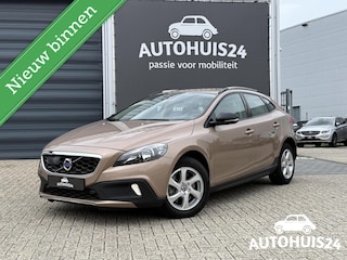 Volvo V40 1.5 T3 AUTOMAAT Momentum |ACC|Dealer Onderhouden|1-eigenaar!