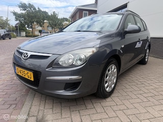 Hyundai i30 CW 1.4i Blue Dynamic