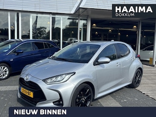 Toyota Yaris 1.5 VVT-i Style Airco | Parkeersensoren | Camera | Cruise Controle | Car Play