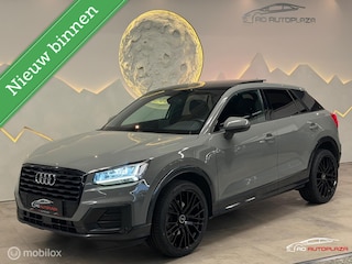 Audi Q2 35 TFSI Panorama/Keyless/Nardo grey/Leder/Sfeerverlichting