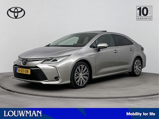 Toyota Corolla 1.8 Hybrid Executive | Navigatie | Glazen Schuifdak | Half Leder | Stoel & Stuur Verwarming |