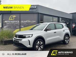 Opel Frontera 1.2 Turbo Hybrid GS Uiteraard als nieuw, rijklaar en voorzien Opel fabrieksgarantie | Climate | Stoel en stuurverwarming | LMV met all season | Cruise control | Full LED | Fabrieksnavigatie | Draadloos Carplay | We zijn officieel Opel dealer!