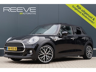 Mini Cooper 5-Deurs 1.5 Serious Business | JCW | Pano | Stoelverwarming | 18 Inch | LED | Keyless Entry | John Cooper Works pakket